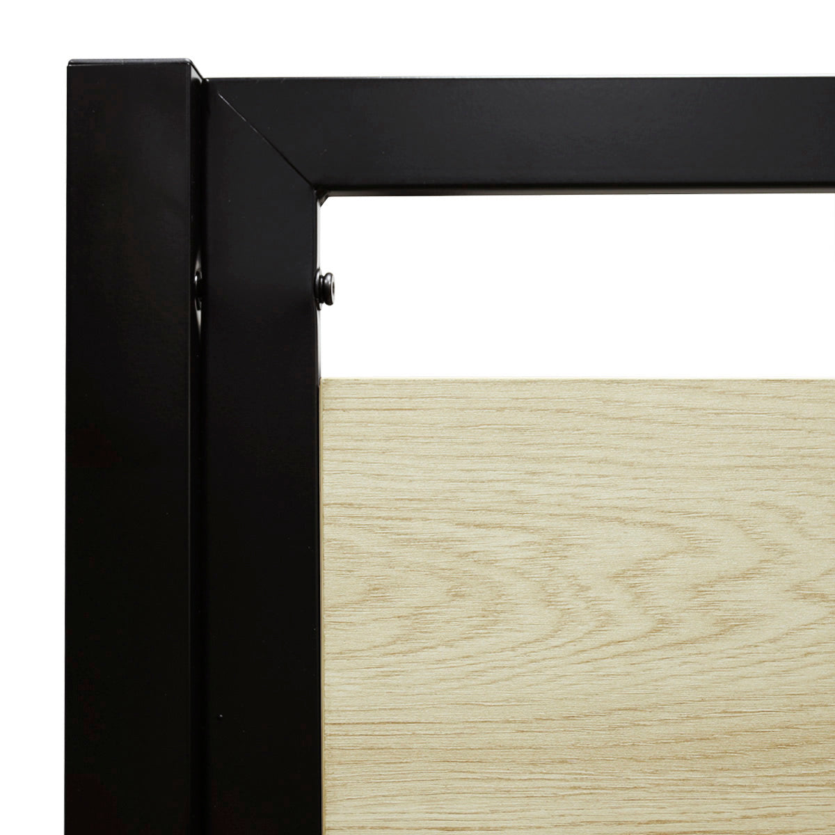 Détail des barrières de protection en métal noir finition mélamine chêne du lit mezzanine MONTANA avec escalier réversible 140x190 cm